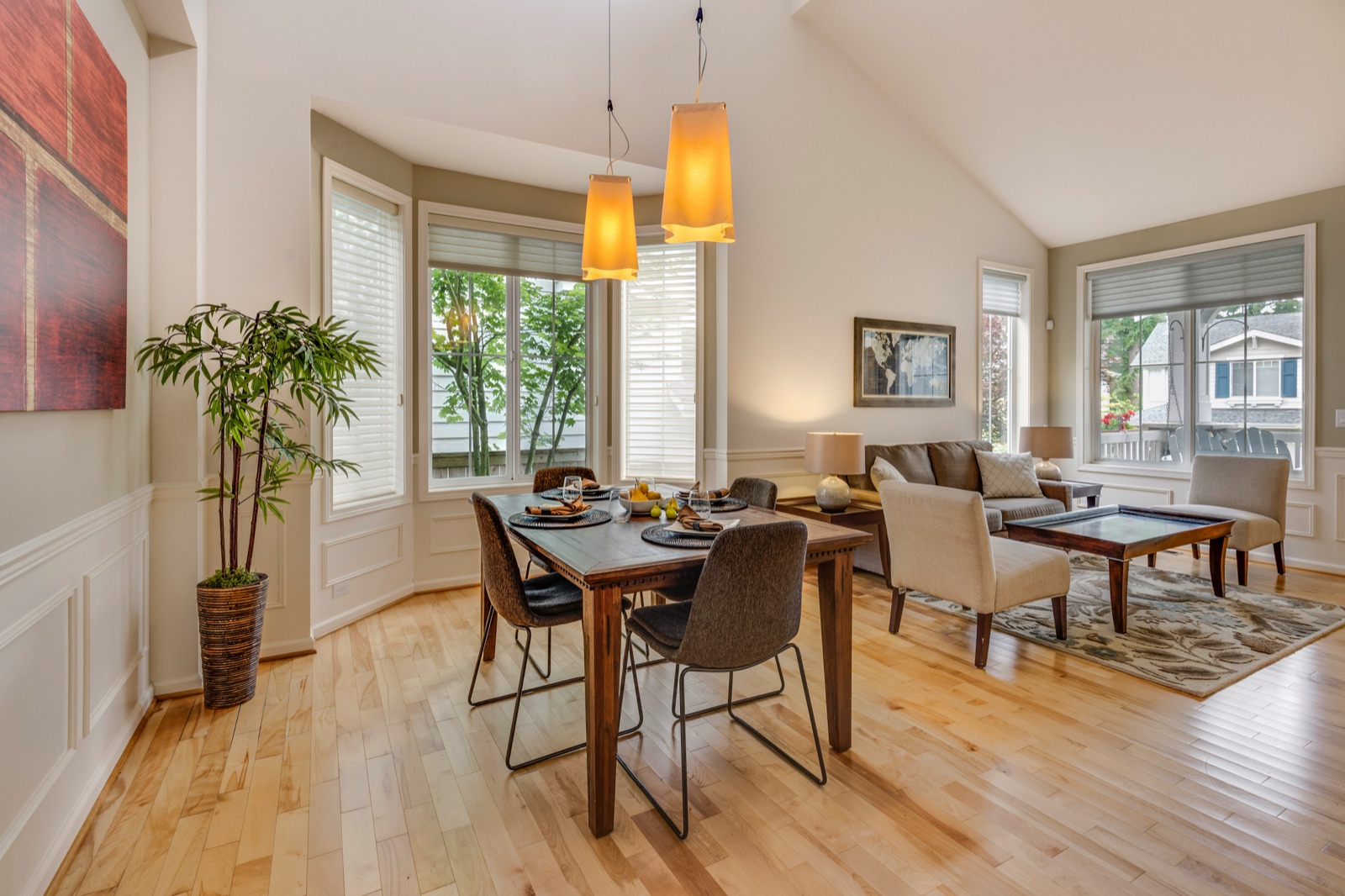 Dining room on Instagram